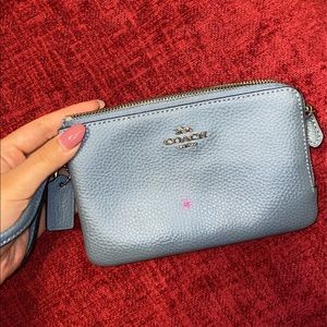 Coach wristlet wallet